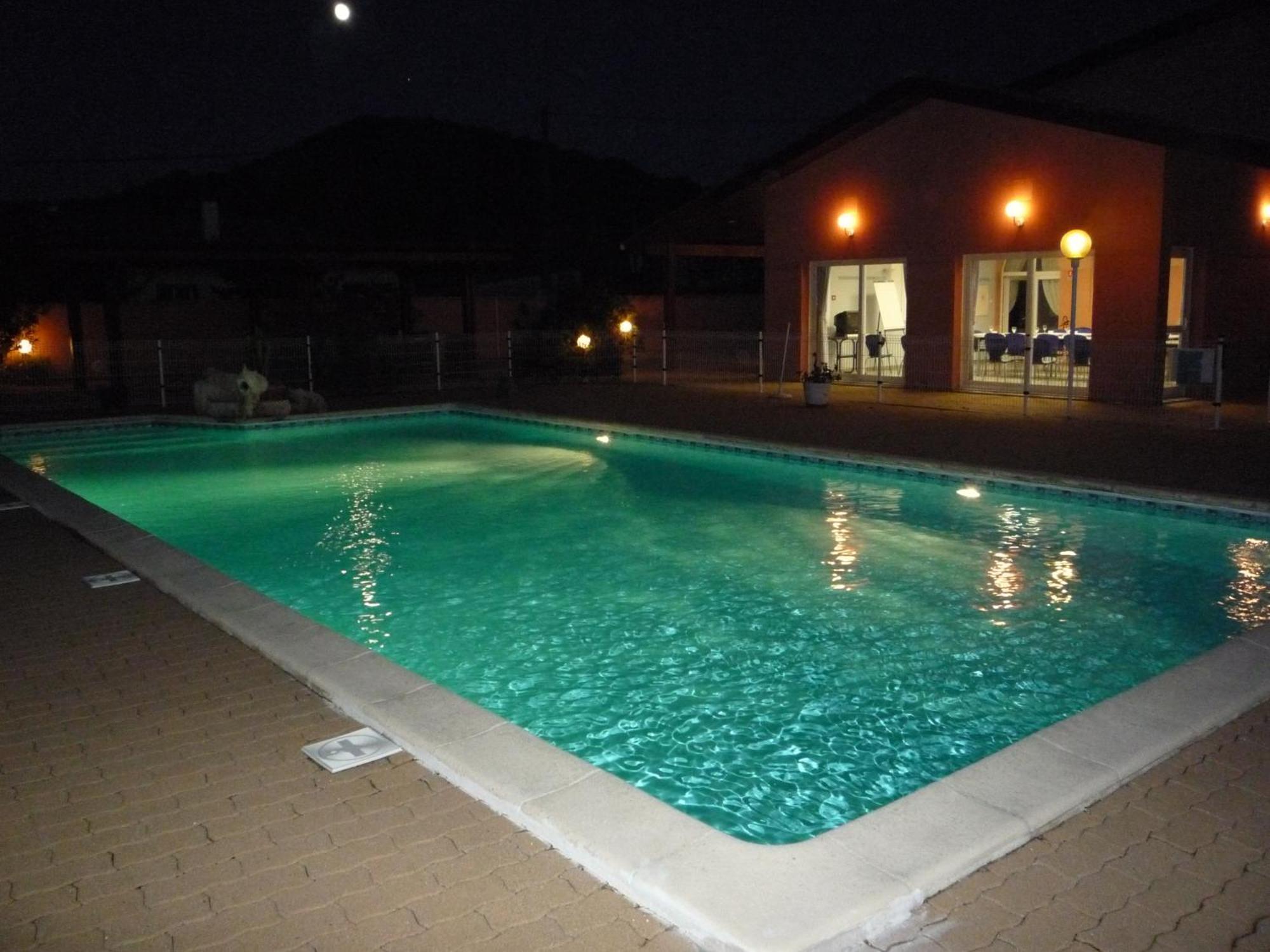 Pont-du-Casse Cit'Hotel- Hotel D'Occitanie מראה חיצוני תמונה